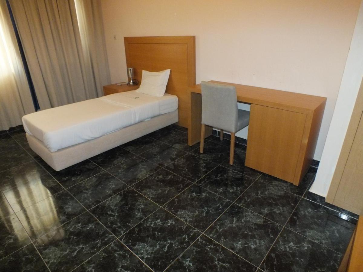 Hotel El Medina Nouadhibou Exteriör bild