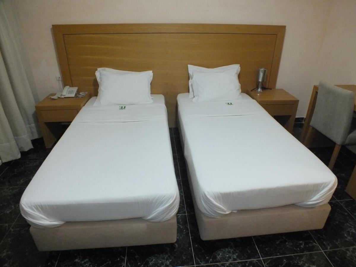 Hotel El Medina Nouadhibou Exteriör bild